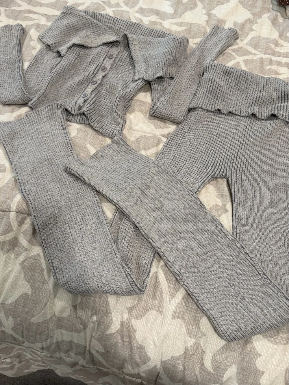 PrettyLittleThing Ribbed Knit Two-Piece Set in Gray - Picture 1 of 4